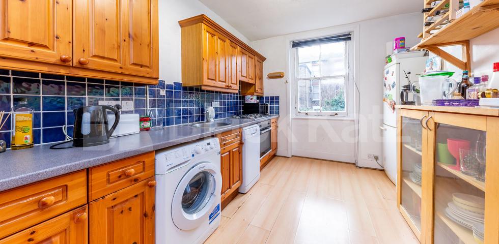 			NEW INSTRUCTION!, 3 Bedroom, 1 bath, 1 reception Flat			 Portnall Road, Queens Park